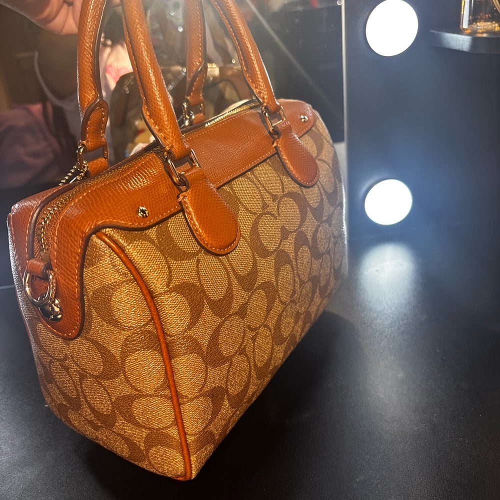 Coach Satchal bag - Picture 5 of 9